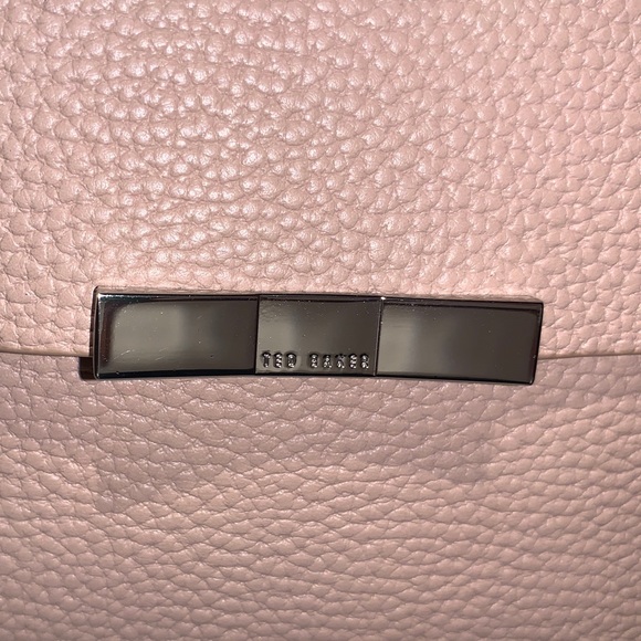 NEW. π Ted Baker - Clarria Soft Leather Clutch - pale pink - Picture 7 of 14